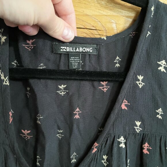 Billabong long sleeve woman triangle pattern dress flowy Size Small - Picture 4 of 7